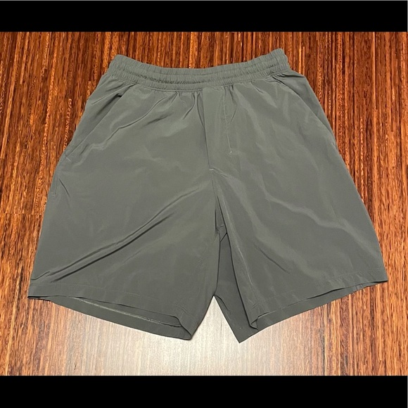 lululemon athletica Other - Lululemon unlined Pace Breaker shorts size XS 6”